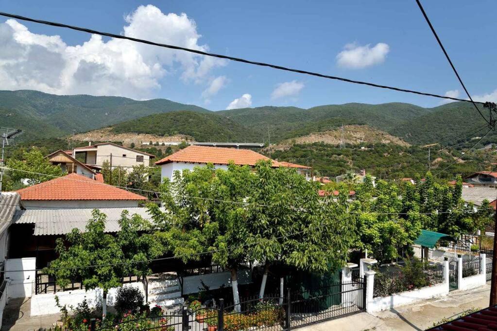 Villa Tania Аспровалта Екстериор снимка